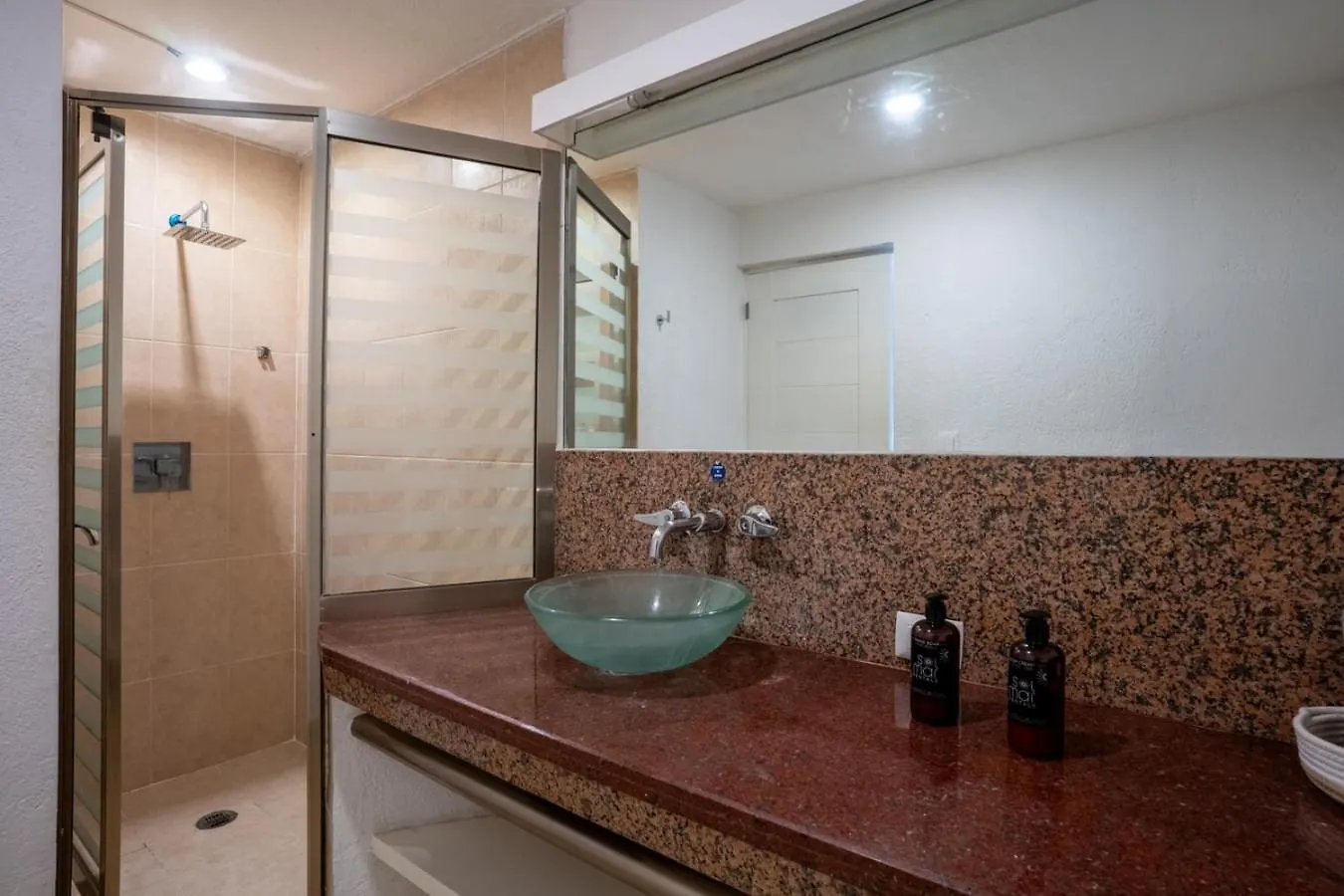 Beachfront Residence With Stunning Views And Pool كانكون المكسيك