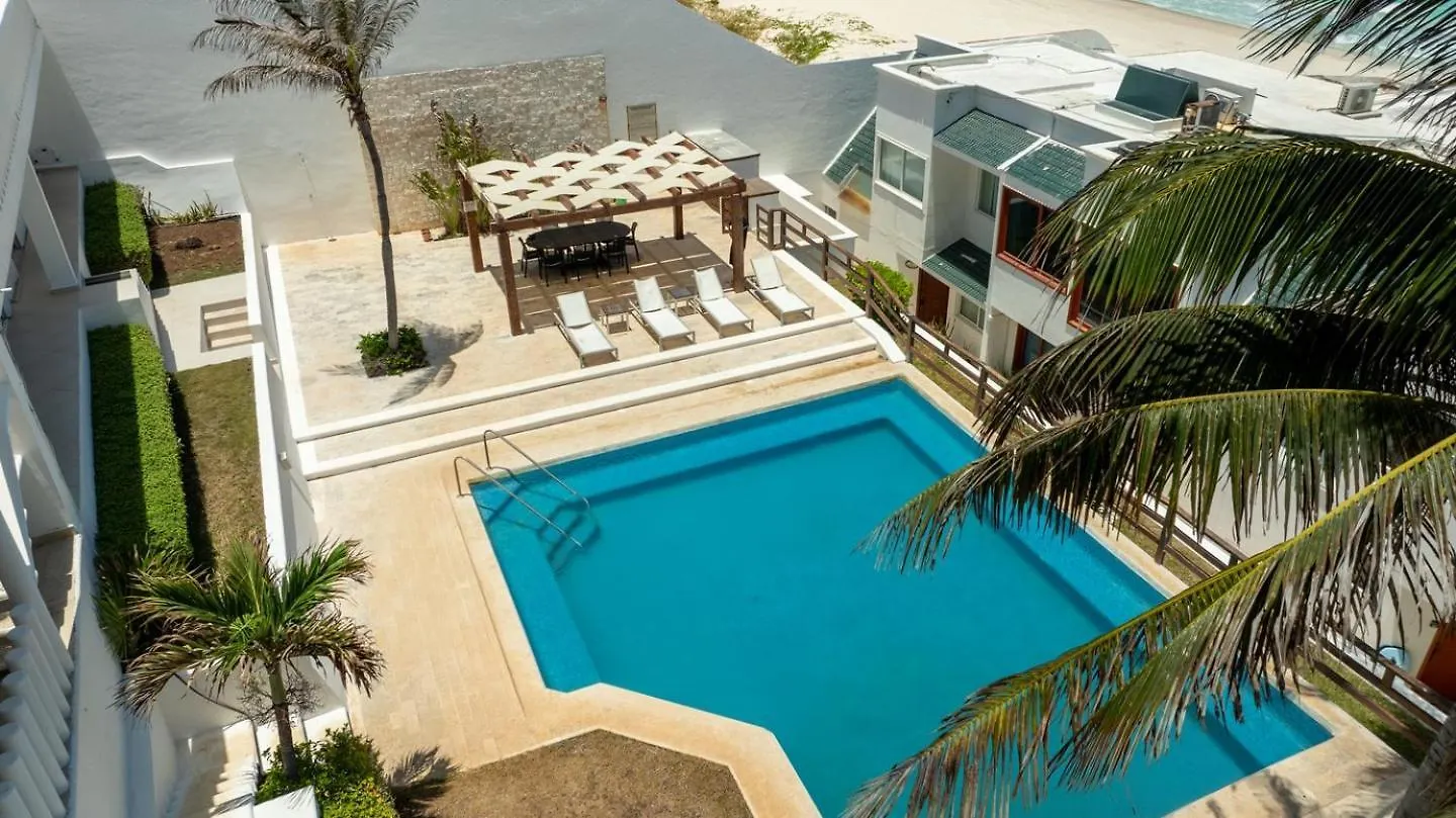 Beachfront Residence With Stunning Views And Pool Κανκούν 0*,