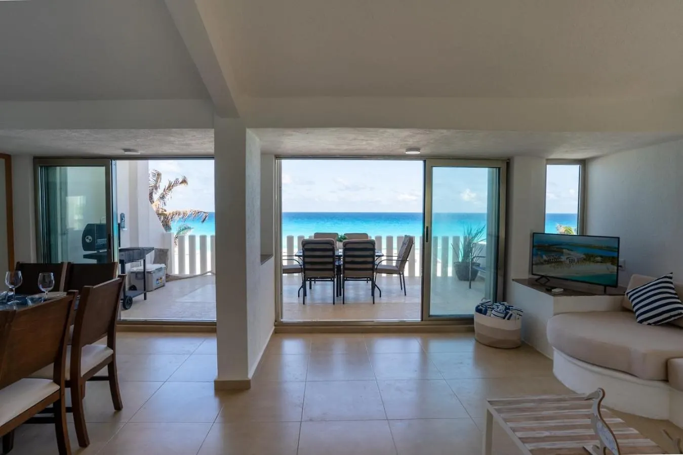 Beachfront Residence With Stunning Views And Pool Κανκούν 0*,  Μεξικό
