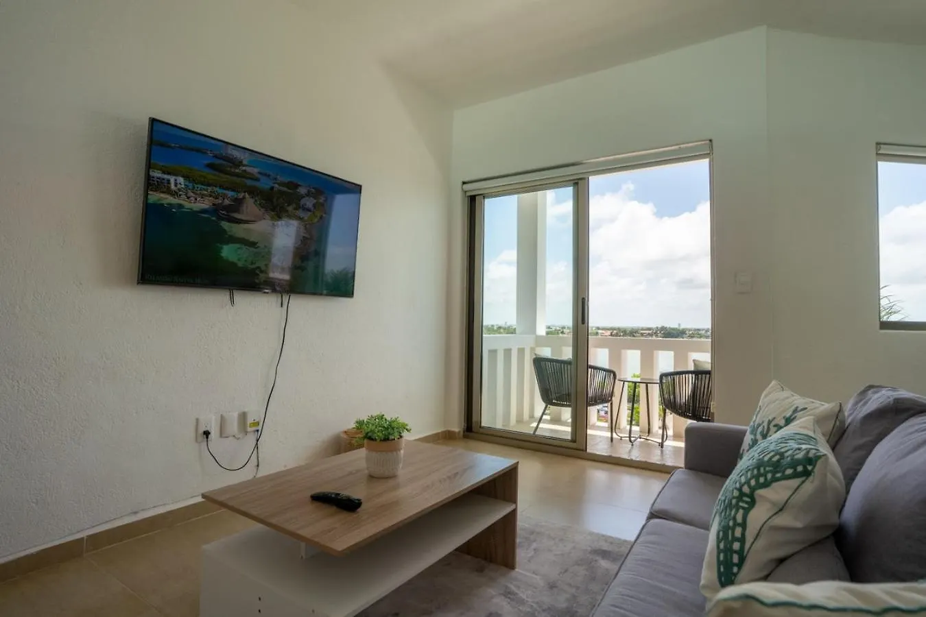 Beachfront Residence With Stunning Views And Pool Κανκούν Σπίτι διακοπών